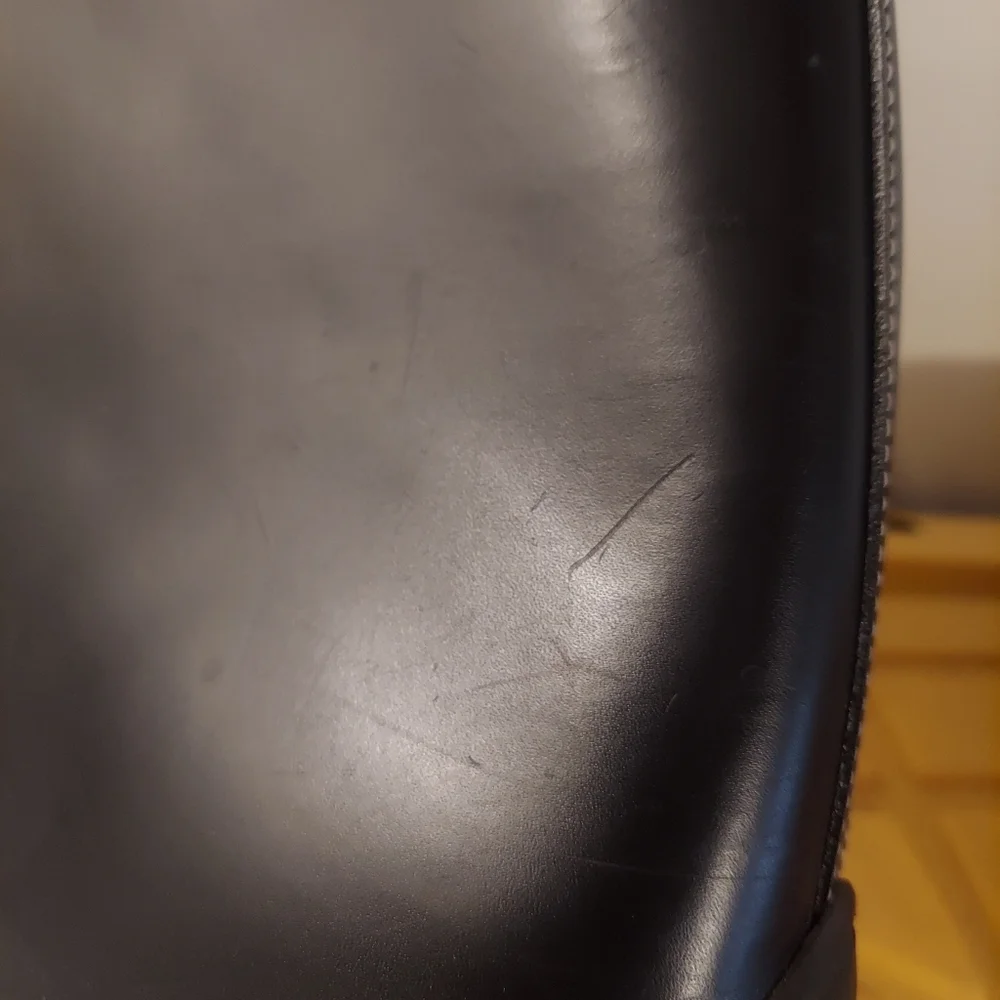 Dooney & Bourke 
